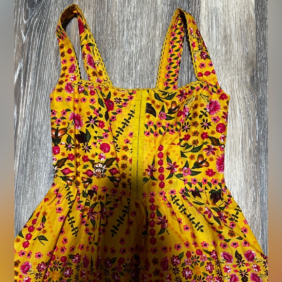 Olivaceous SunDress - Picture 4 of 10